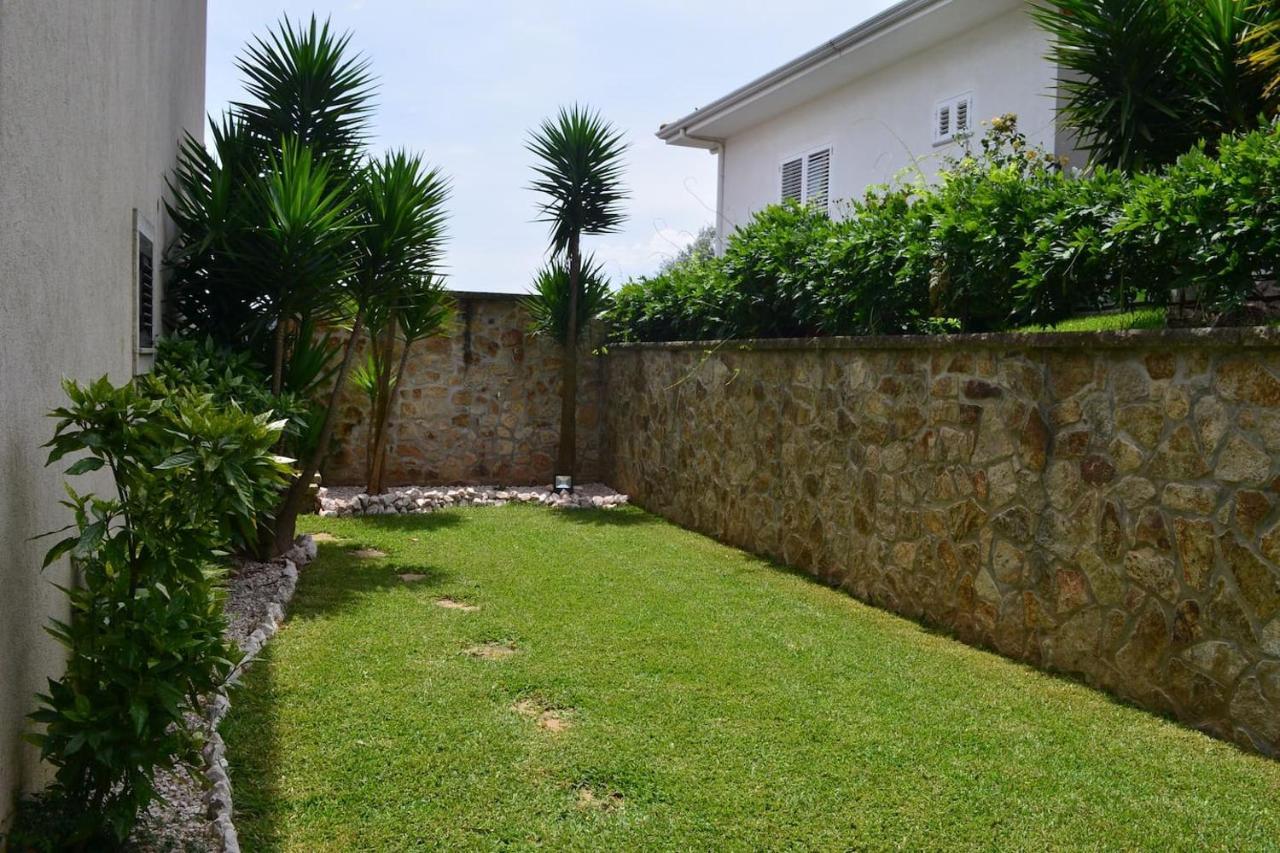 Valadas Guest House Canedo  Luaran gambar